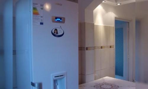 cazare (inchiriez) apartament 2 camere Brasov