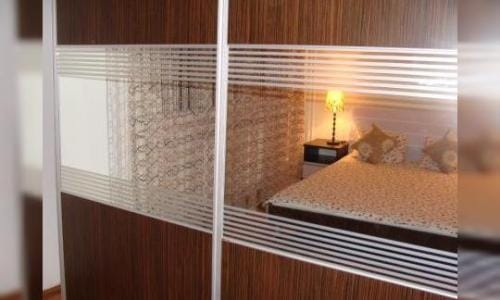 cazare (inchiriez) apartament 2 camere Brasov