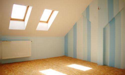 PF. Vand ap 3 camere, finisat modern, scara interioara, CF.
