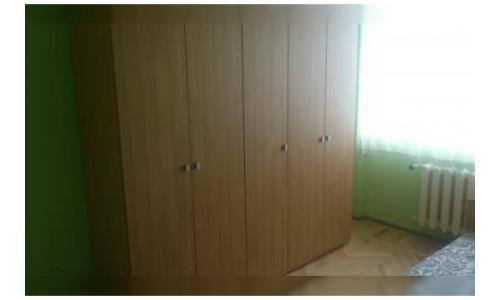 Ofer pentru inchiriere apartament 3 CAMERE CALEA GRIVITEI (METROU)