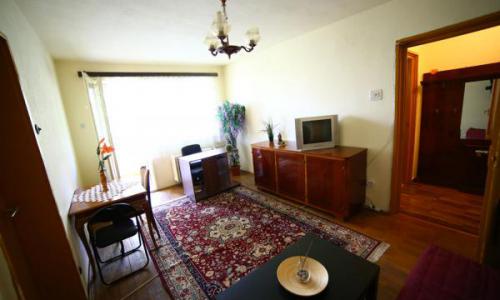 Proprietar, inchiriez apartament 2camere proaspat renovat vizavi de Hm Auchan Crangasi