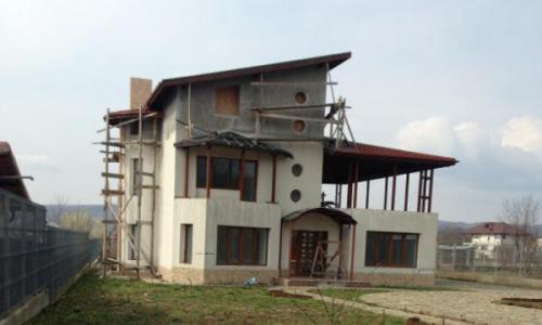 Vila exclusivista in zona superba la munte