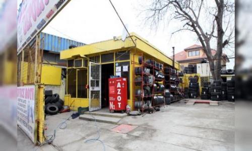 spatiu comercial stradal deschidere 12m