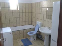 Inchiriez camere in vila super conditi 100E/camera BUCURESTI