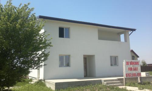 Vila P+1 situata in Petresti Corbeanca acces rapid din DN1(1km) si la 150m de lac