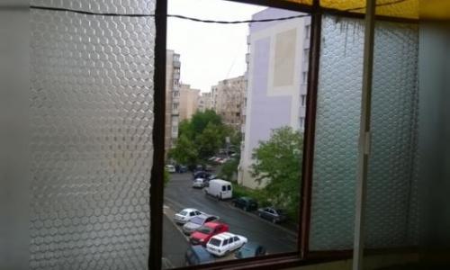 propietar vand apartament 3 camere termopan 2 aparate aer conditionat parchet stejar gresie faianta etaj 34 2 grupuri sanitare balcon 6m stradal an 82