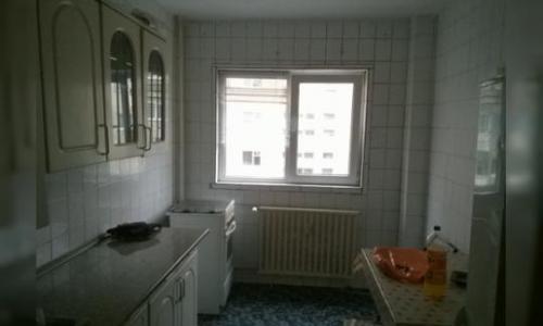 propietar vand apartament 3 camere termopan 2 aparate aer conditionat parchet stejar gresie faianta etaj 34 2 grupuri sanitare balcon 6m stradal an 82