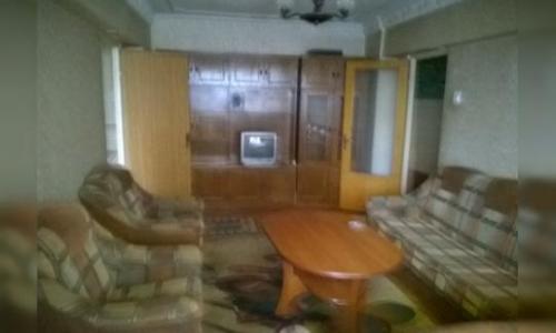 propietar vand apartament 3 camere termopan 2 aparate aer conditionat parchet stejar gresie faianta etaj 34 2 grupuri sanitare balcon 6m stradal an 82