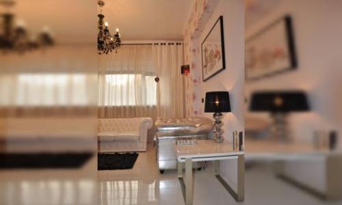 Garsoniera Lux Magheru,Pta Romana,ASE,Ambasada Frantei-amenajata,utilata,proprietar