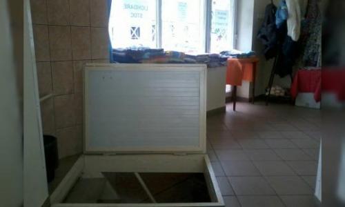 Vanzare spatiu comercial