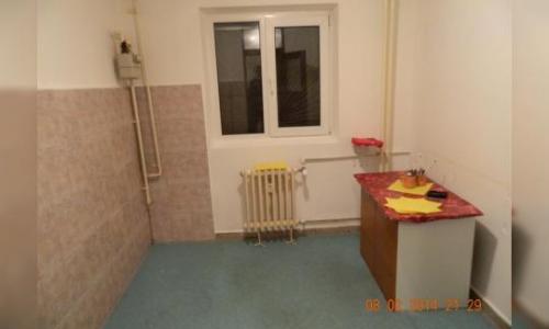 Vand apartament 3 camere... Berceni - Oltenitei