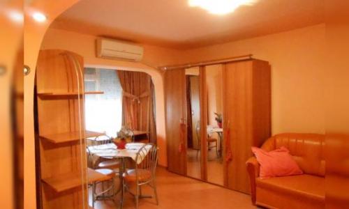 Vand garsoniera confort 1 sporit in Bacau