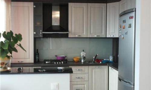ARAD - Particular vande apartament decomandat 3 camere in Cartierul Rezidential RED1/Uta