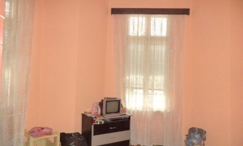 VIND URGENT AP.5 CAMERE,147 mp