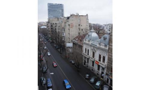 Proprietar inchiriez garsoniera Bulevard Carol I zona Universitate
