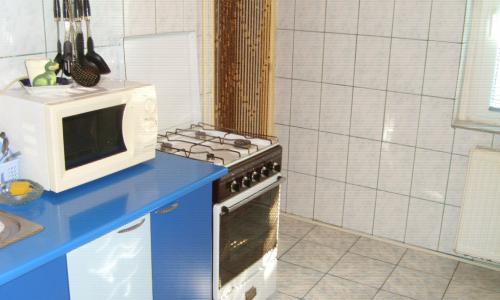 Vand apartament 3 camere