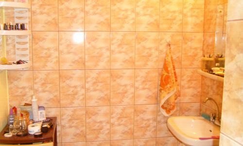 Vand apartament 3 camere