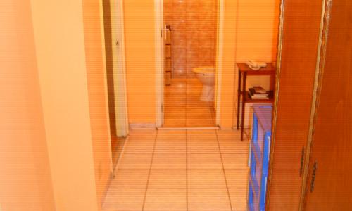 Vand apartament 3 camere