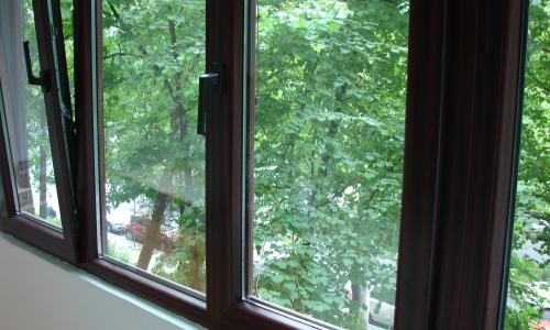 OCAZIE DEOSEBITA, APARTAMENT 3 CAMERE LA CHEIE, MOBILAT, COMPLET UTILAT,RENOVAT IN INTREGIME.PROPRIETAR DIRECT DIN 2007.