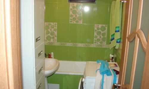 OCAZIE DEOSEBITA, APARTAMENT 3 CAMERE LA CHEIE, MOBILAT, COMPLET UTILAT,RENOVAT IN INTREGIME.PROPRIETAR DIRECT DIN 2007.