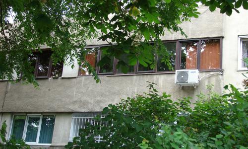 OCAZIE DEOSEBITA, APARTAMENT 3 CAMERE LA CHEIE, MOBILAT, COMPLET UTILAT,RENOVAT IN INTREGIME.PROPRIETAR DIRECT DIN 2007.