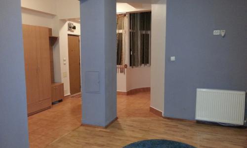 ULTRACENTRAL ROMANA-MAGHERU DIRECT PROPRIETAR,recent renovata