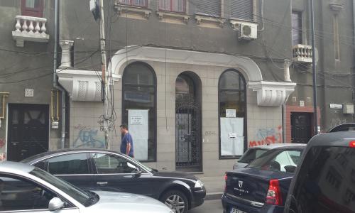Proprietar inchiriez spatiu comercial Piata Romana