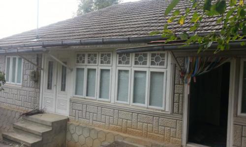Vand casa + teren arabil cu livad? 5000 mp, ?n localitatea P?t?rlagele, jud. Buz?u