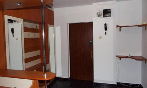 Inchiriez apartament 2 camere mobilat utiat zona Iancului