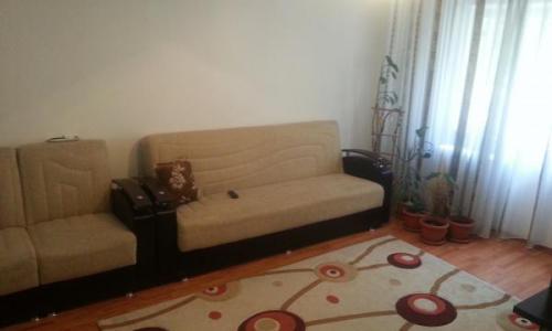 Proprietar ap 3 camere Langa piata Brick, Marvimex .Merita vazut nu mancam pe nimeni pret negociabil.