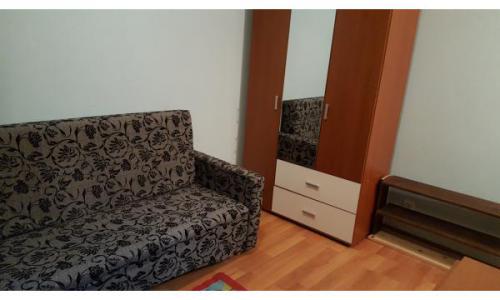 Ofer spre inchiriere garsoniera Piata Alba Iulia
