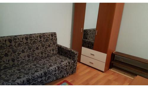Ofer spre inchiriere garsoniera Piata Alba Iulia
