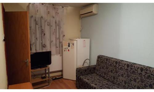 Ofer spre inchiriere garsoniera Piata Alba Iulia