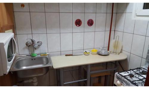 Ofer spre inchiriere garsoniera Piata Alba Iulia