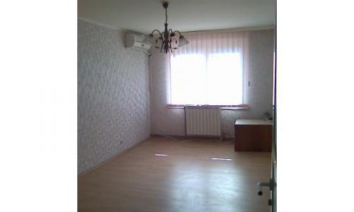 Apartament 4 camere de INCHIRIAT
