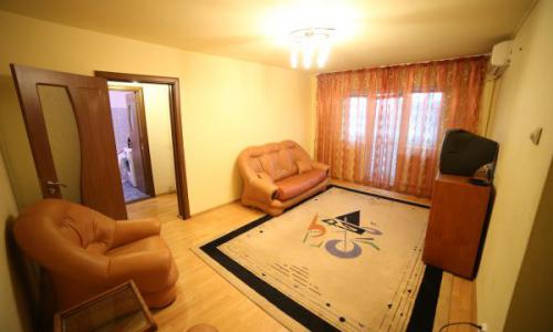 Propietar, inchiriez apartament cu doua camere pe Margeanului