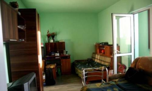 Garsoniera transformata in apartament cu 2 camere, semidecomandat, confort 1,Ploiesti Nord, strada Cameliei