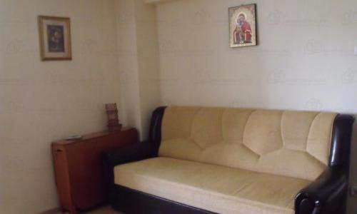 Vanzare apart. 3 camere Drumul Sarii, mobilat si utilat complet, confort 1 sporit, an constr. 1987.