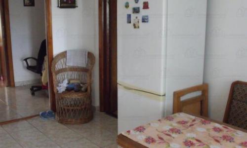 Vanzare apart. 3 camere Drumul Sarii, mobilat si utilat complet, confort 1 sporit, an constr. 1987.