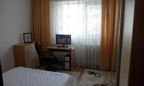 proprietar vand ap. 2 cam. dec. in constanta . zona boema
