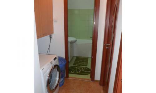 proprietar vand ap. 2 cam. dec. in constanta . zona boema