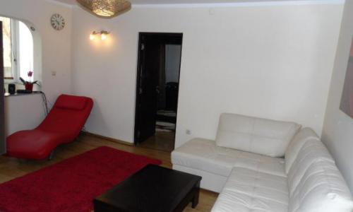 Ap 2 centrala/et 1 / complet renovat zona Astra