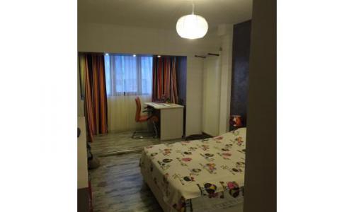 Proprietar,vand apartament lux,3 camere zona Faleza Nord Constanta ,vedere partiala la mare Imobilul se vinde mobilat complet ,cu tot ce se vede in fotografii mai putin TV-urileideal investitie pentru inchiriat in sezonul estival sau casa de vacant
