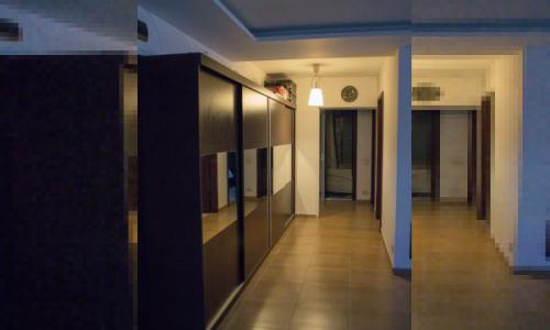 Vand apt 3 camere,Piata Delfinului,Soseaua Pantelimon nr. 249, bloc 1975 si reabilitat in 2017. Apt este situat la etajul 2 / 12, compus din doua dormitoare, un living, un hol, 2 grupuri sanitare (unul cu cada de colt), bucatarie open space, si 1 balcon