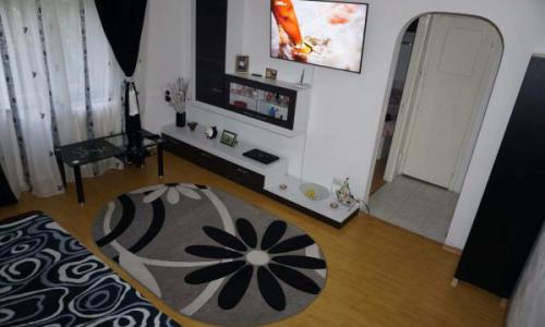 V?nd apartament 2 camere Berceni