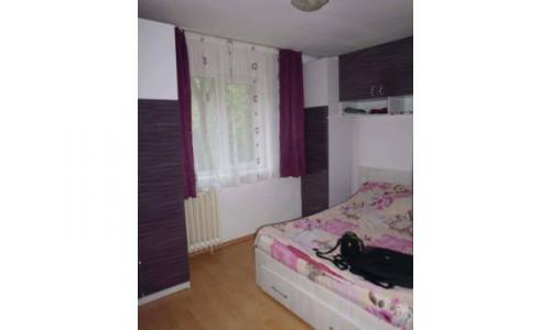 V?nd apartament 2 camere Berceni