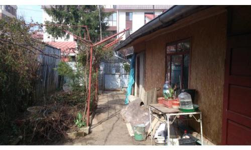 Teren 164mp + casa paianta 3+1 cam, (baie, pivnita, pod, anexe) 6 min (mers pe jos) de metrou Brancoveanu/ Oraselul Copiilor & Tineretului,/ Mc Donalds/ Oltenitei/ Mega image/ Billa, banci, statiile RATB si multe altele (vezi pe harta intrarea Smaeanda)