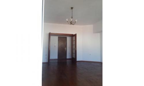 Inchiriez - Penthouse cu terasa zona Arcul de Triumf