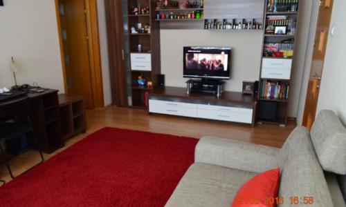 Inchiriere Apartament 2 camere 330/luna ?