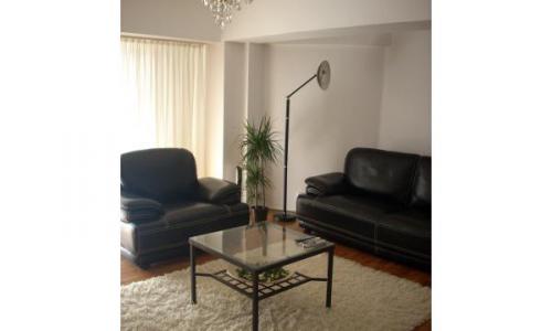 Vand apartament 2 camere, decomandat, Palatul Parlamentului ( Libertatii- Regina Maria)